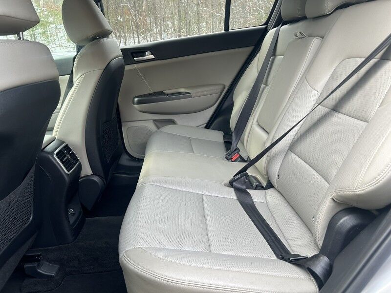 2020 Kia Sportage S - LEATHER - HEATED SEATS Whitinsville MA