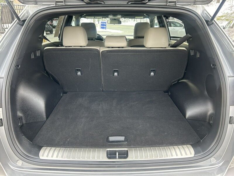 2020 Kia Sportage S - LEATHER - HEATED SEATS Webster MA