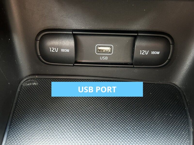 2020 Kia Sportage S - LEATHER - HEATED SEATS Webster MA