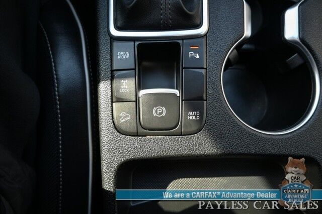 2020 Kia Sportage SX Turbo / AWD / Heated & Cooled Leather Seats / Heated Steering / NAV / Panoramic Sunroof / Adaptive Cruise / Blind Spot & Lane Alert / Apple CarPlay & Android Auto / Back Up Camera / Keyless Entry & Start / Tow Pkg Anchorage AK