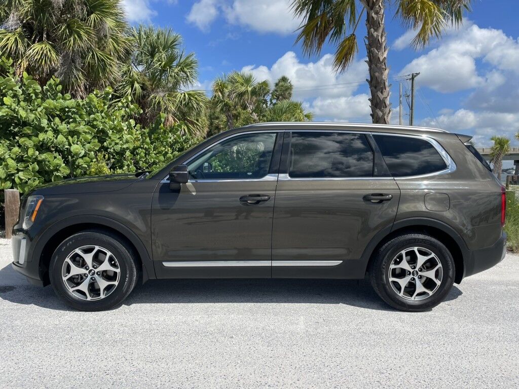 2020 Kia Telluride EX~ACCIDENT AVOIDANCE SYSTEMS~ADAPTIVE CRUISE CONTROL~BLIND SPOT WARNING~DRIVER ASSISTANCE PACKAGE~LEATHER TRIMMED SEATS~REAR CAR APPROACH WARNING Sarasota FL
