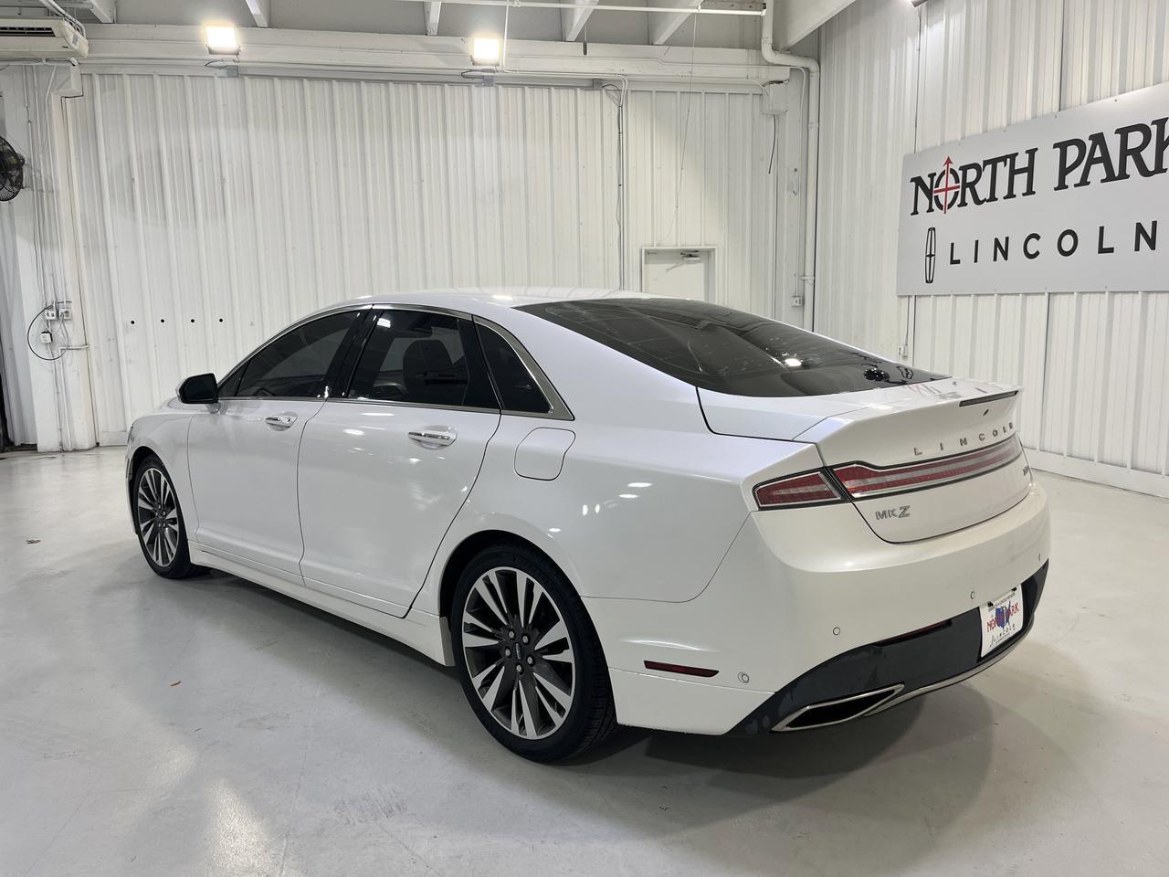2020 LINCOLN MKZ Reserve