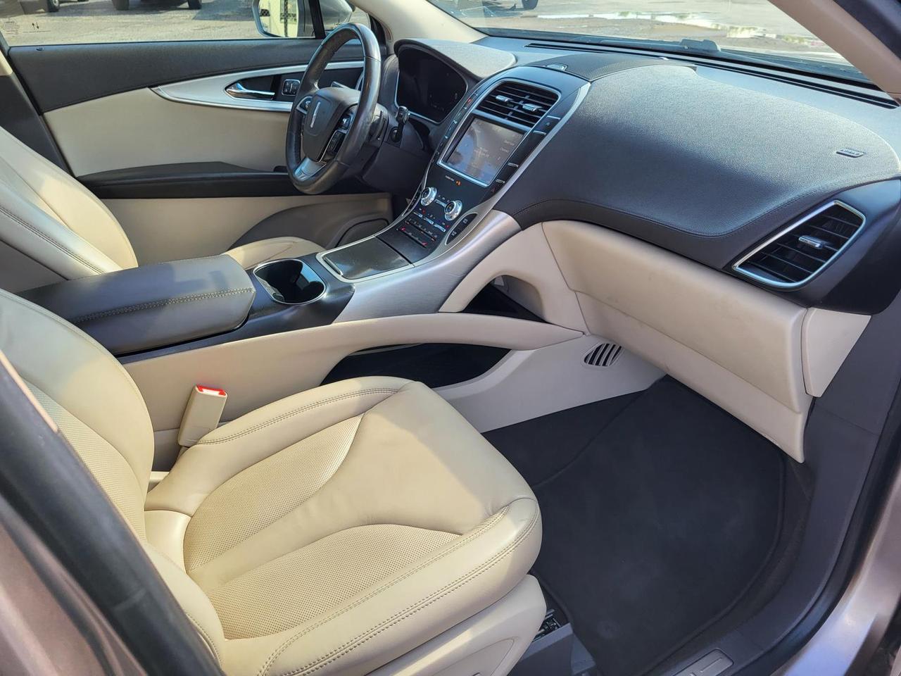 2020 LINCOLN Nautilus Standard FWD Beeville TX