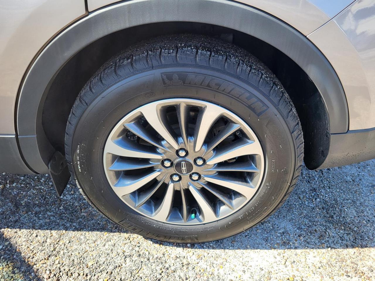 2020 LINCOLN Nautilus Standard FWD Beeville TX