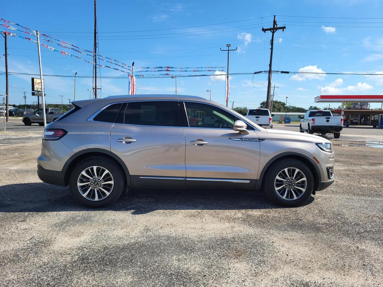 2020 LINCOLN Nautilus Standard FWD Beeville TX