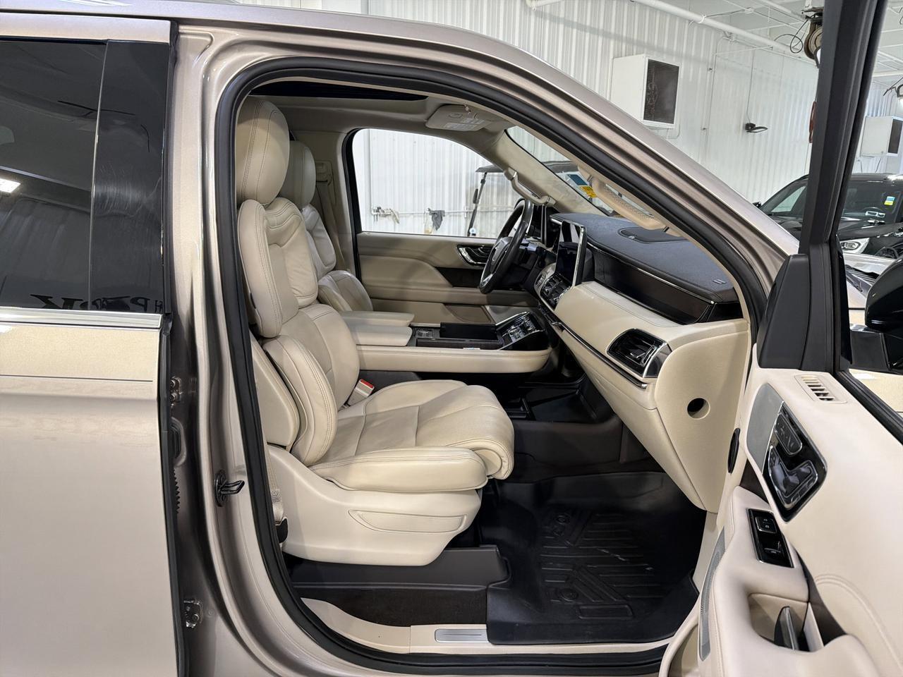 2020 LINCOLN Navigator L Reserve San Antonio TX