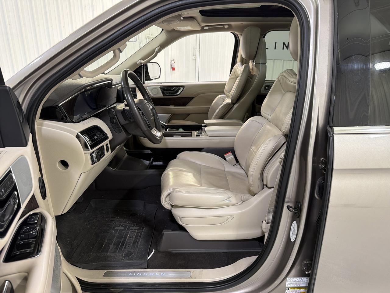 2020 LINCOLN Navigator Reserve San Antonio TX