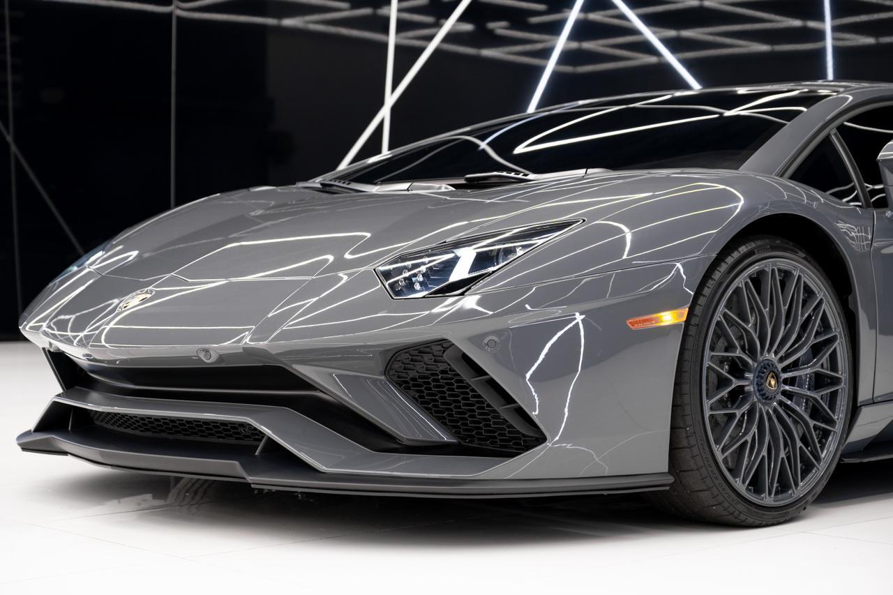 2020 Lamborghini Aventador S Miami FL