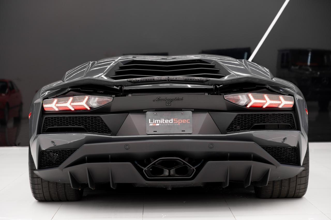 2020 Lamborghini Aventador S Miami FL