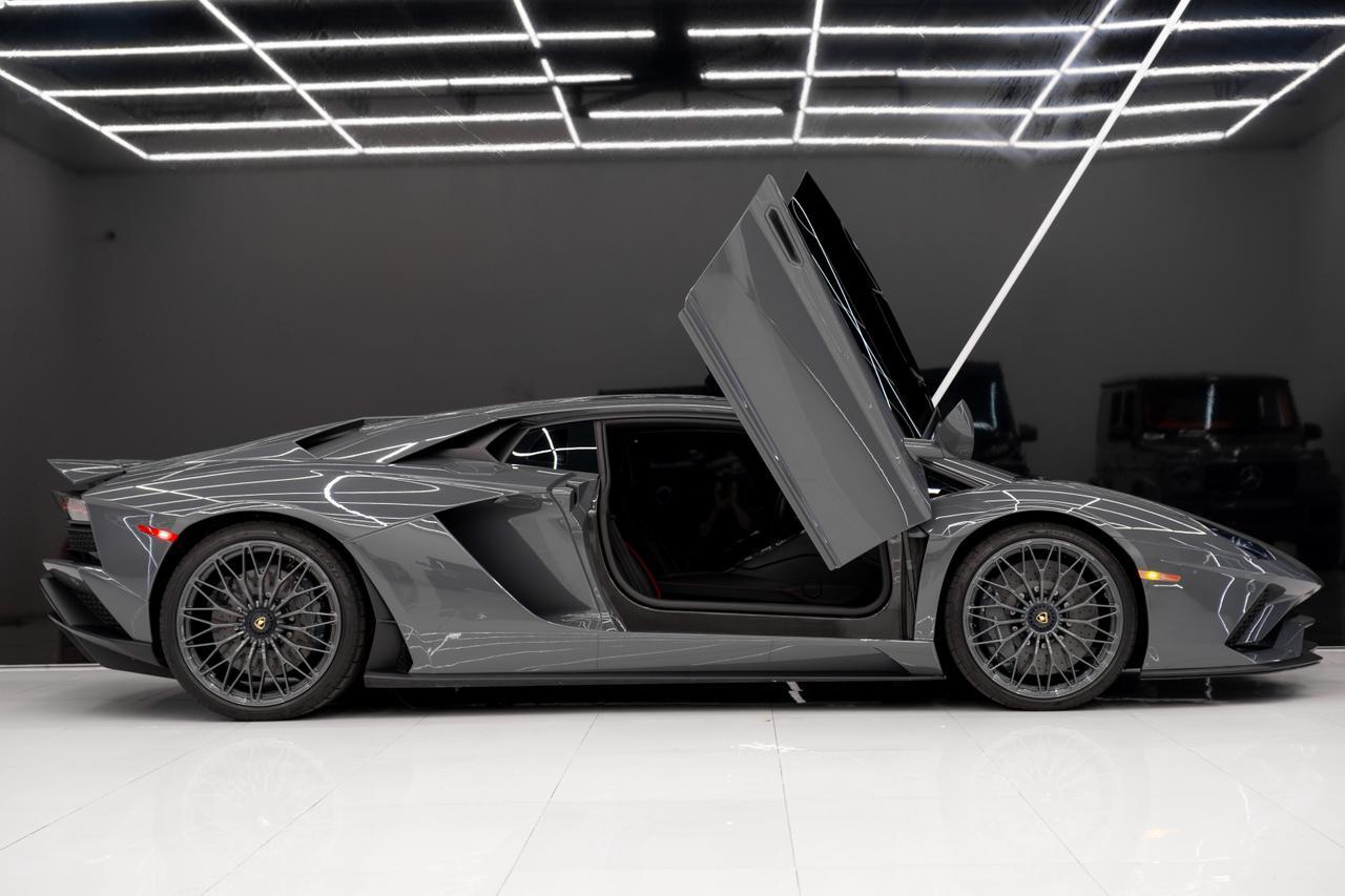 2020 Lamborghini Aventador S Base Miami FL