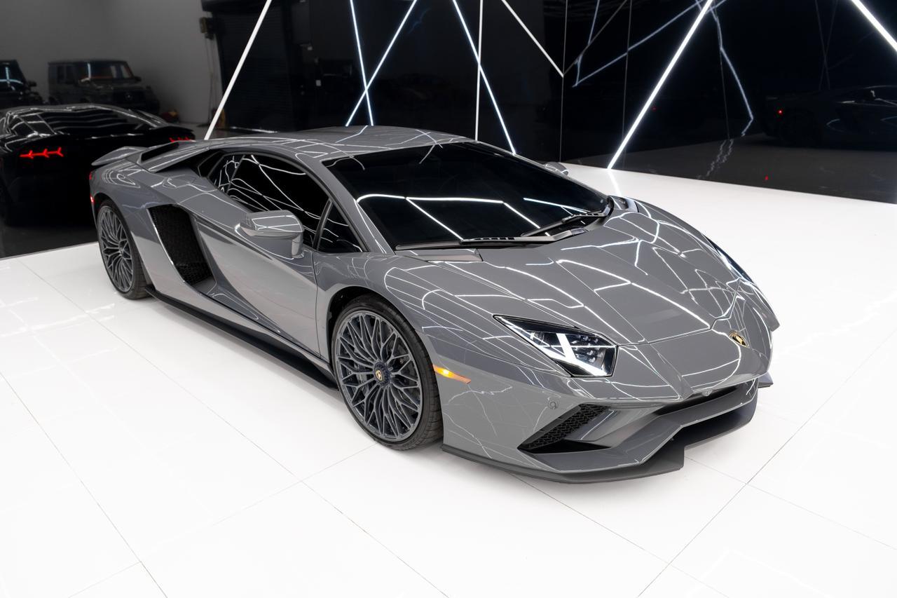 2020 Lamborghini Aventador S Base Miami FL