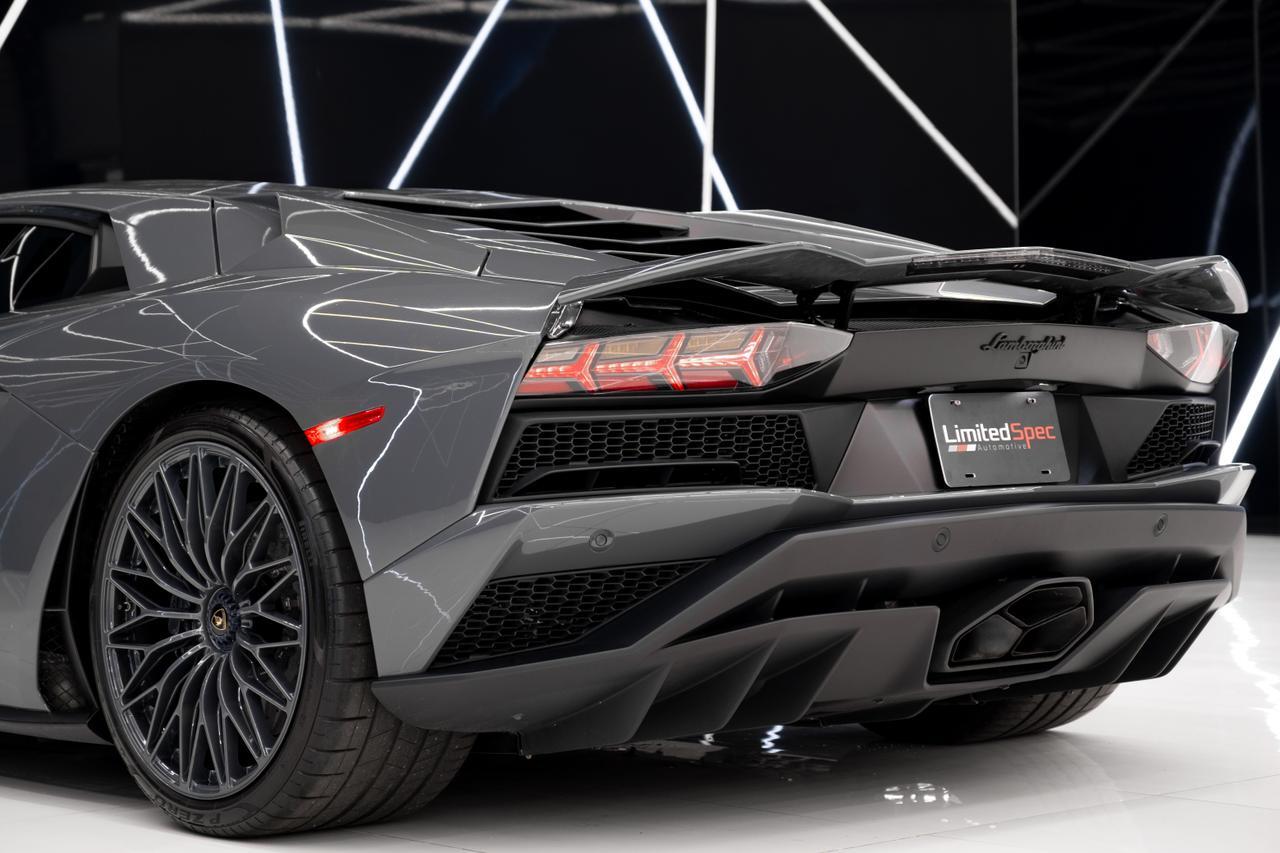 2020 Lamborghini Aventador S Base Miami FL