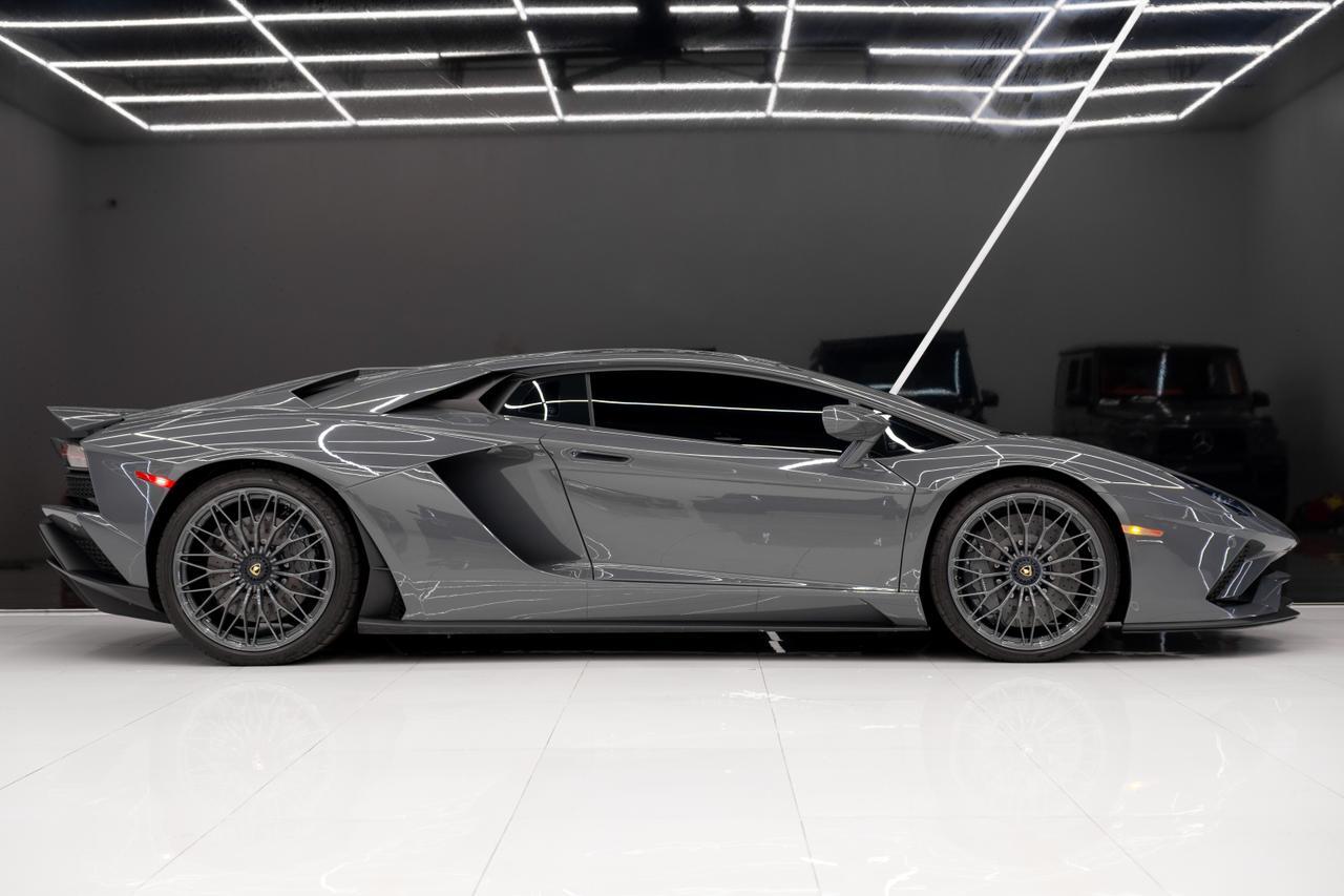 2020 Lamborghini Aventador S Base Miami FL