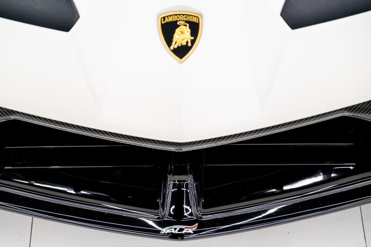 2020 Lamborghini Aventador SVJ Base Miami FL