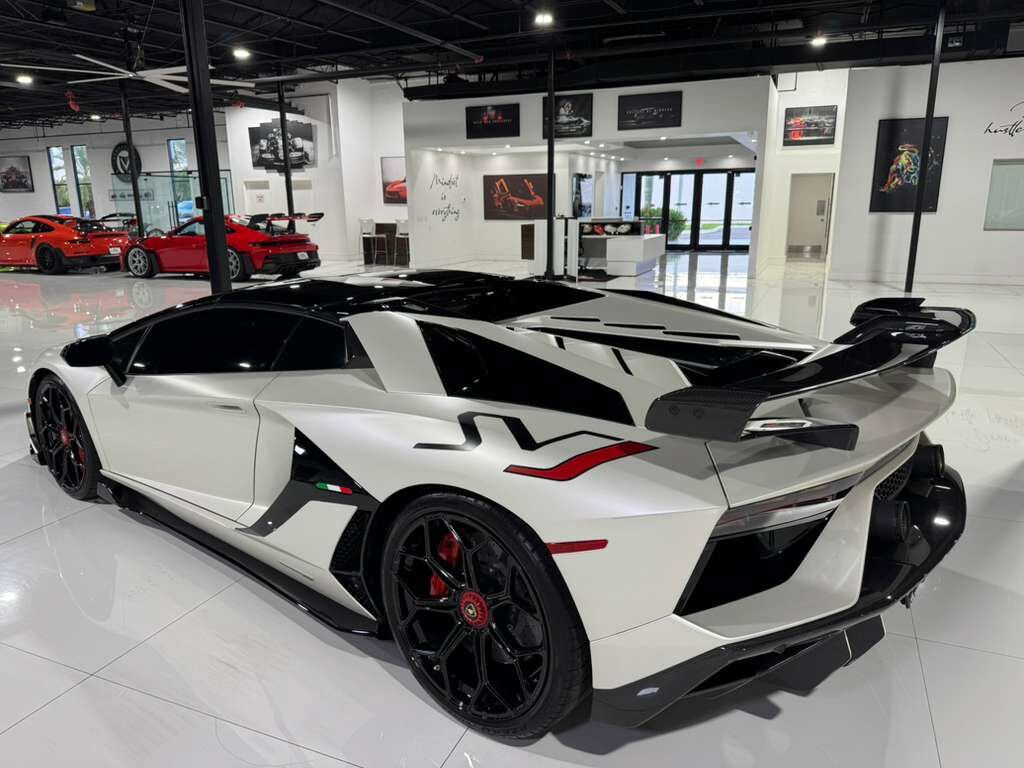 2020 Lamborghini Aventador SVJ Roadster Bianco Canopus paint, painted &quot;SVJ&quot;, Ad Personam interior, comfort seats AND MUCH MORE! Fort Lauderdale FL