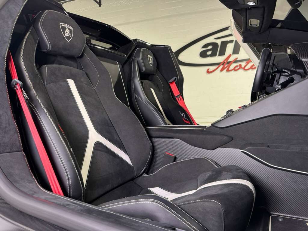 2020 Lamborghini Aventador SVJ Roadster Bianco Canopus paint, painted &quot;SVJ&quot;, Ad Personam interior, comfort seats AND MUCH MORE! Fort Lauderdale FL