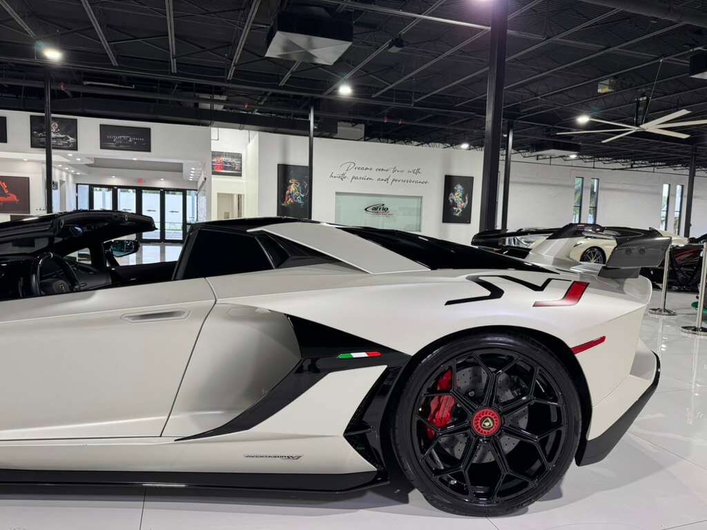 2020 Lamborghini Aventador SVJ Roadster Bianco Canopus paint, painted &quot;SVJ&quot;, Ad Personam interior, comfort seats AND MUCH MORE! Fort Lauderdale FL