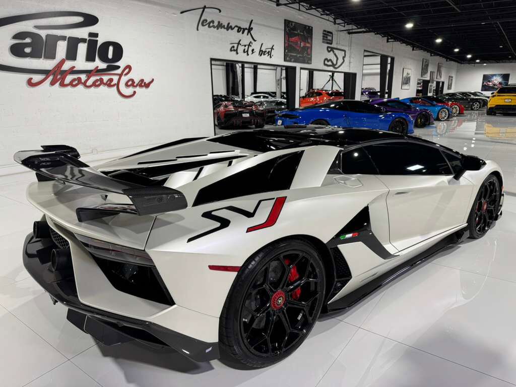 2020 Lamborghini Aventador SVJ Roadster Bianco Canopus paint, painted &quot;SVJ&quot;, Ad Personam interior, comfort seats AND MUCH MORE! Fort Lauderdale FL