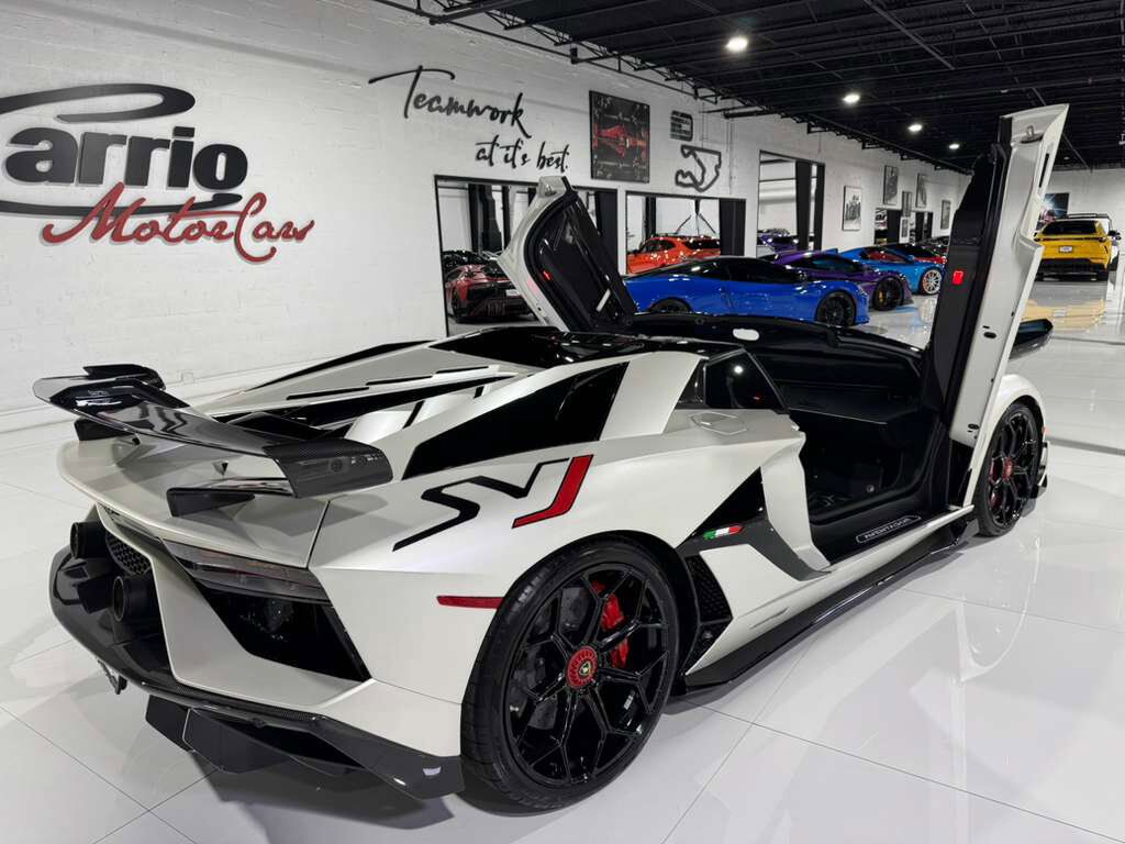 2020 Lamborghini Aventador SVJ Roadster Bianco Canopus paint, painted &quot;SVJ&quot;, Ad Personam interior, comfort seats AND MUCH MORE! Fort Lauderdale FL