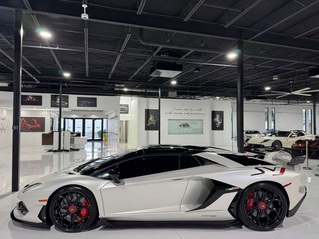 2020 Lamborghini Aventador SVJ Roadster Bianco Canopus paint, painted &quot;SVJ&quot;, Ad Personam interior, comfort seats AND MUCH MORE! Fort Lauderdale FL
