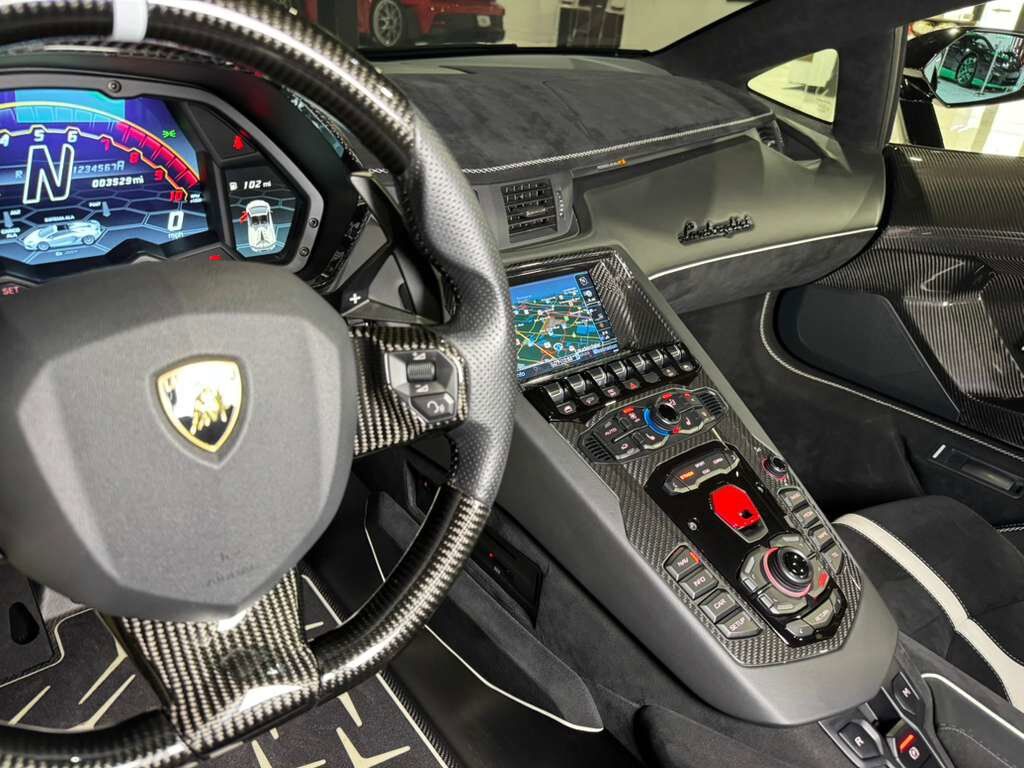 2020 Lamborghini Aventador SVJ Roadster Bianco Canopus paint, painted &quot;SVJ&quot;, Ad Personam interior, comfort seats AND MUCH MORE! Fort Lauderdale FL