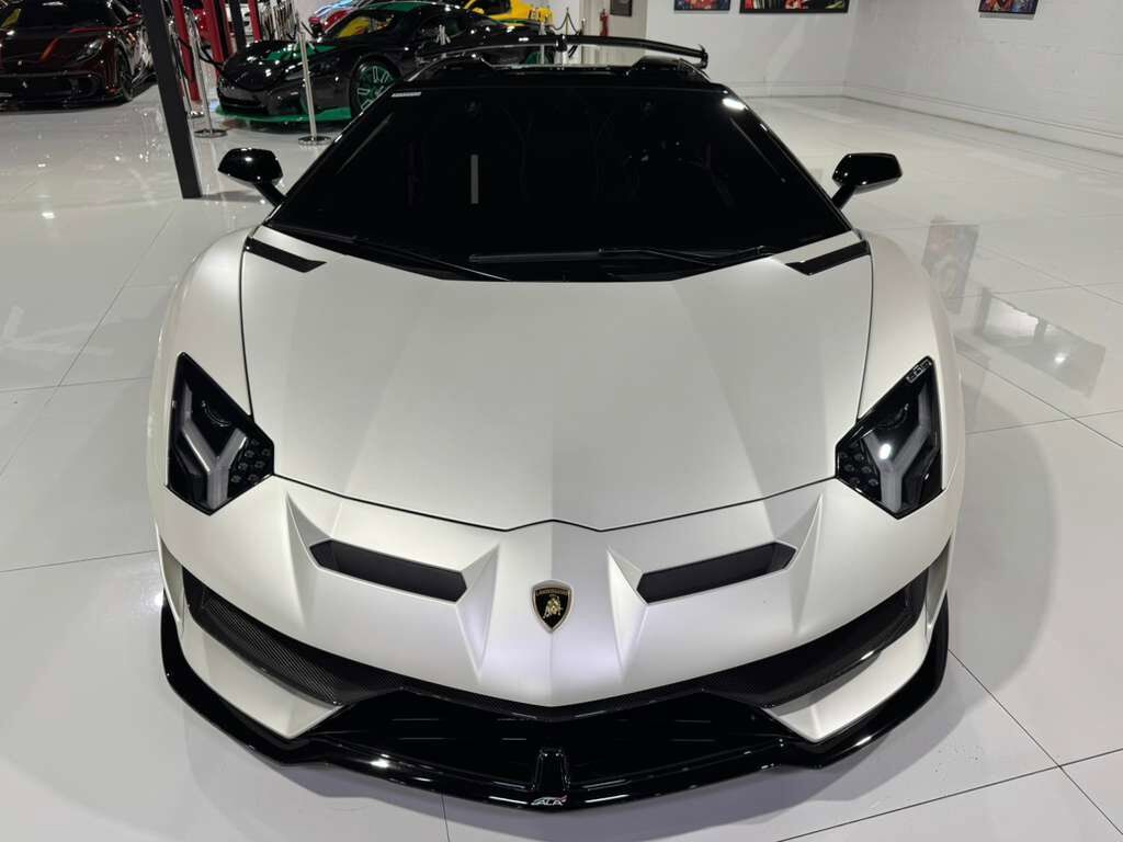 2020 Lamborghini Aventador SVJ Roadster Bianco Canopus paint, painted &quot;SVJ&quot;, Ad Personam interior, comfort seats AND MUCH MORE! Fort Lauderdale FL