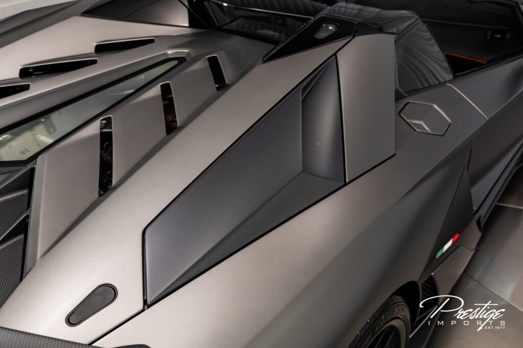 2020 Lamborghini Aventador SVJ Roadster North Miami Beach FL