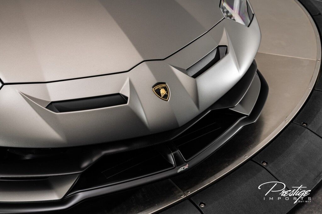 2020 Lamborghini Aventador SVJ Roadster North Miami Beach FL