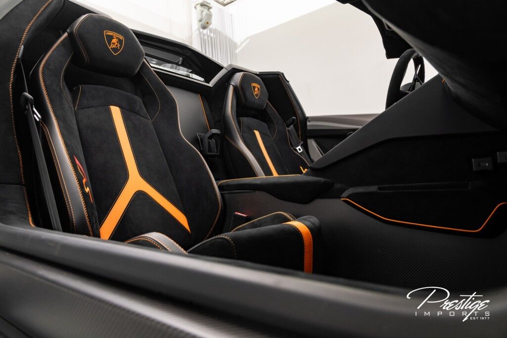 2020 Lamborghini Aventador SVJ Roadster North Miami Beach FL