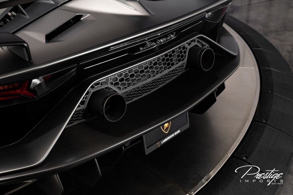 2020 Lamborghini Aventador SVJ Roadster North Miami Beach FL