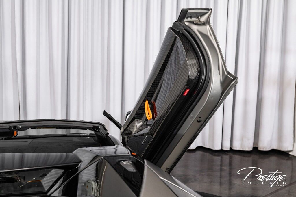 2020 Lamborghini Aventador SVJ Roadster North Miami Beach FL