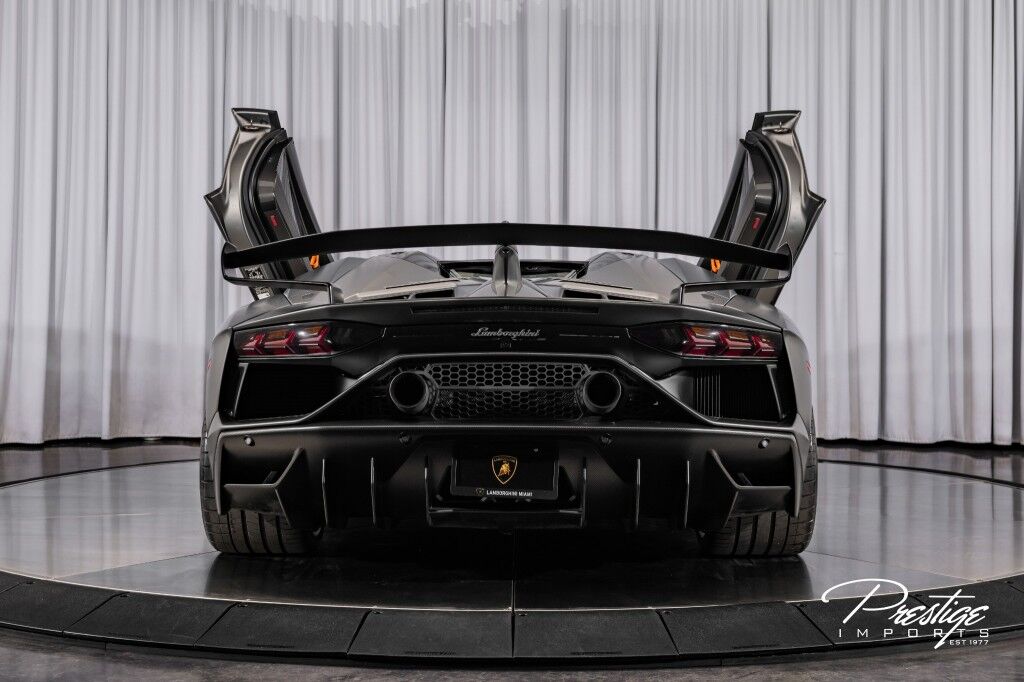 2020 Lamborghini Aventador SVJ Roadster North Miami Beach FL
