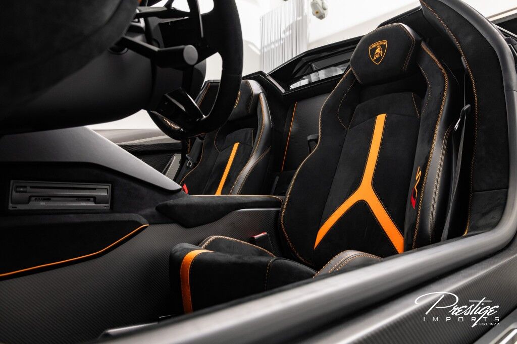 2020 Lamborghini Aventador SVJ Roadster North Miami Beach FL