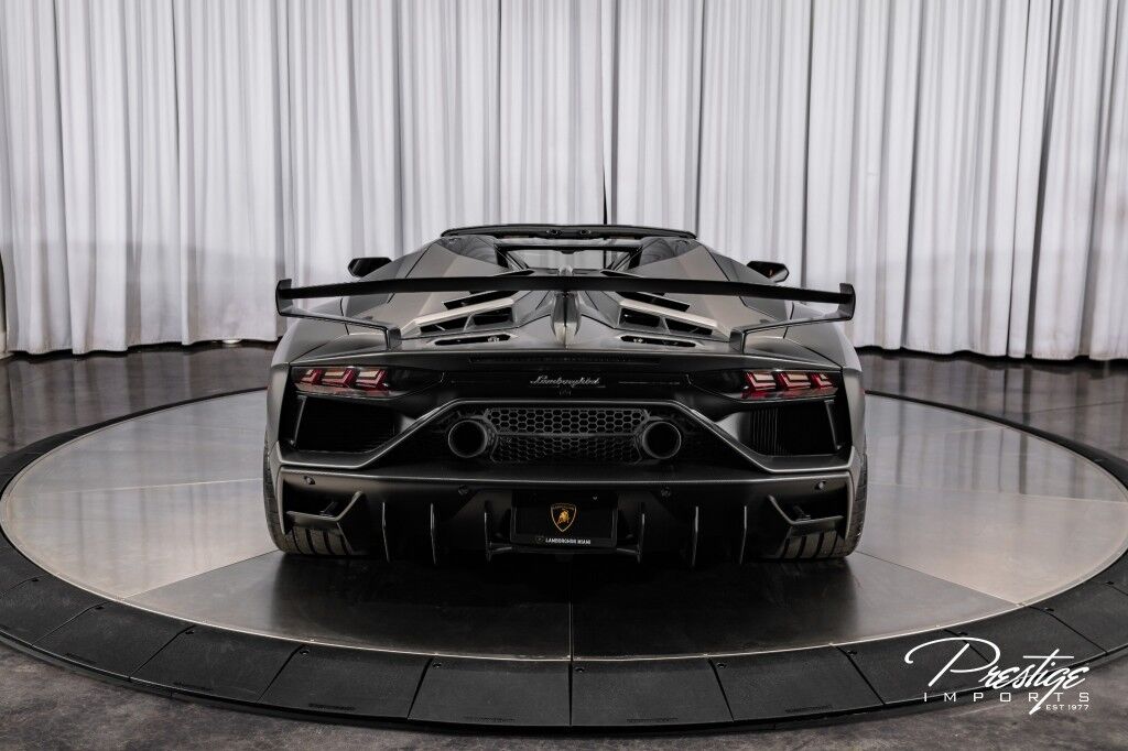 2020 Lamborghini Aventador SVJ Roadster North Miami Beach FL