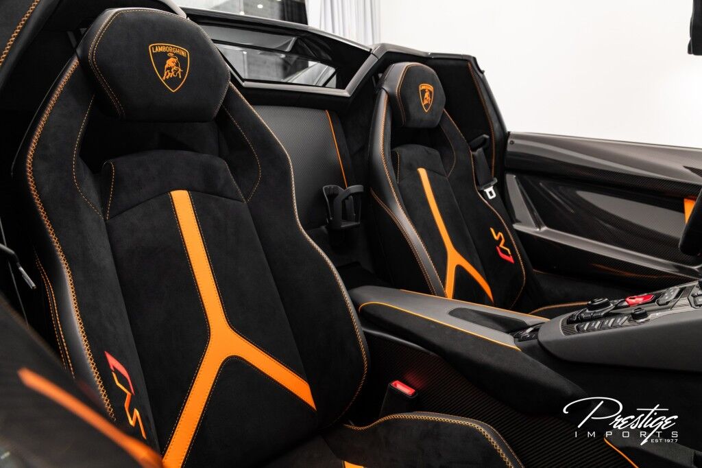 2020 Lamborghini Aventador SVJ Roadster North Miami Beach FL
