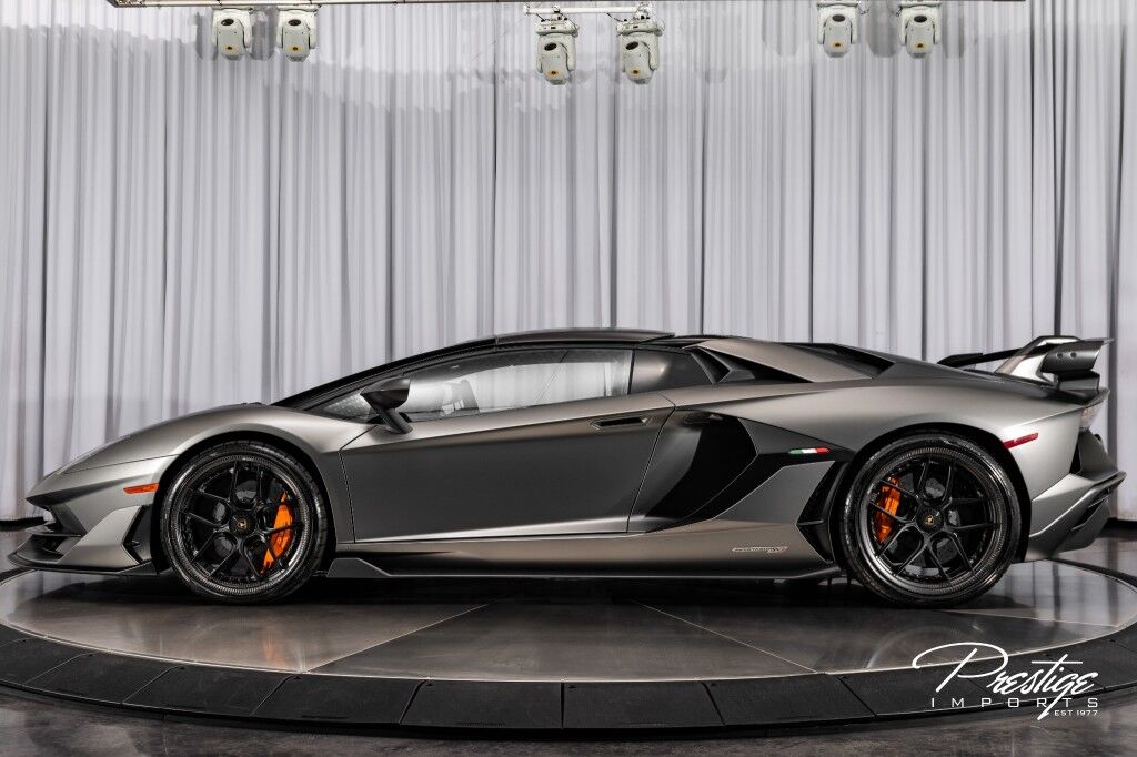 2020 Lamborghini Aventador SVJ Roadster North Miami Beach FL
