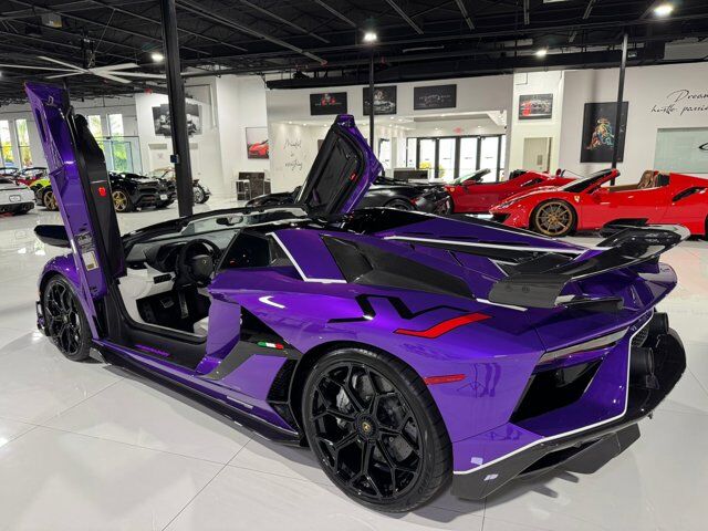 2020 Lamborghini Aventador SVJ Roadster Viola Parsifae paint, Ad Personam options, carbon galore AND MORE!! Fort Lauderdale FL