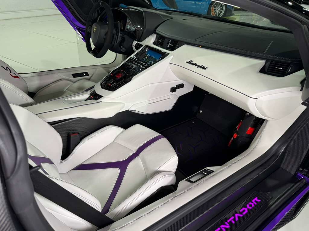 2020 Lamborghini Aventador SVJ Roadster Viola Pasifae paint, Ad Personam options, carbon galore AND MORE!! Fort Lauderdale FL
