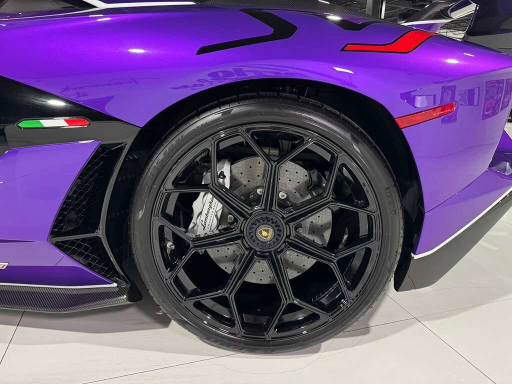 2020 Lamborghini Aventador SVJ Roadster Viola Pasifae paint, Ad Personam options, carbon galore AND MORE!! Fort Lauderdale FL