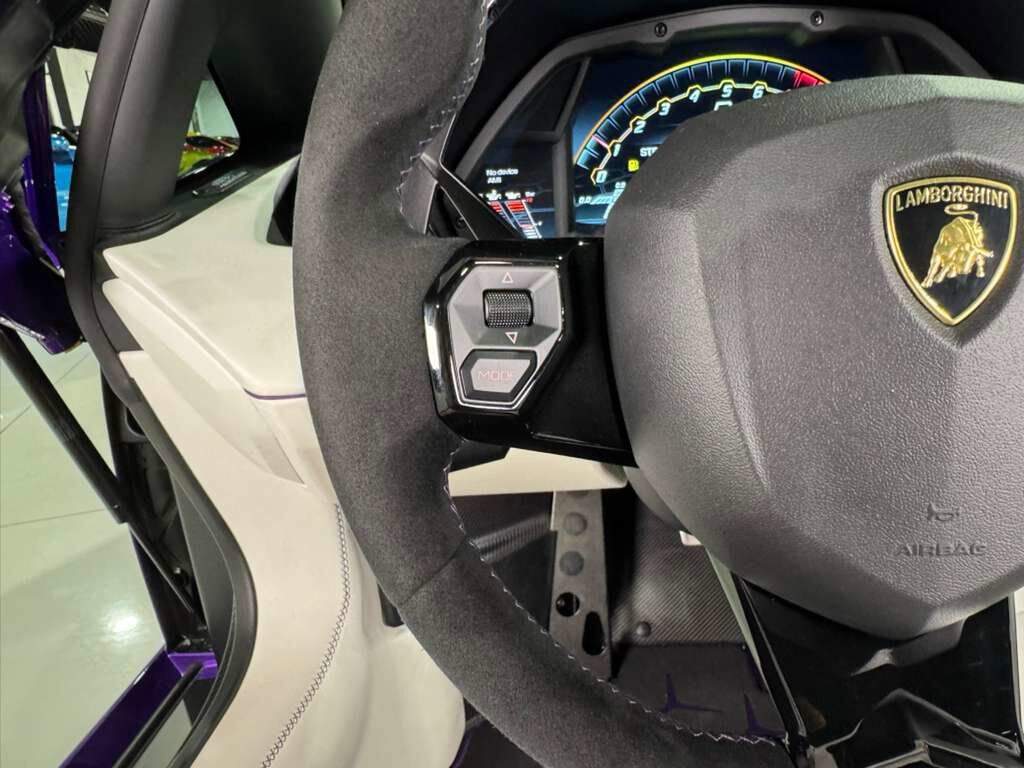 2020 Lamborghini Aventador SVJ Roadster Viola Pasifae paint, Ad Personam options, carbon galore AND MORE!! Fort Lauderdale FL