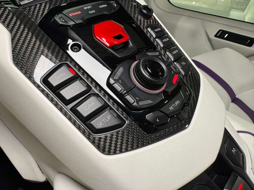 2020 Lamborghini Aventador SVJ Roadster Viola Pasifae paint, Ad Personam options, carbon galore AND MORE!! Fort Lauderdale FL