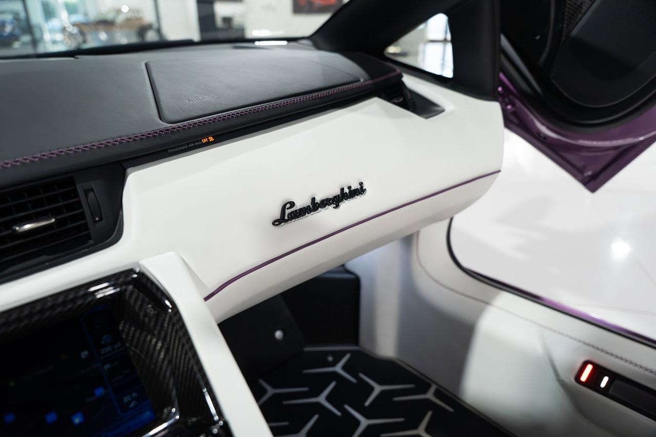 2020 Lamborghini Aventador SVJ Roadster Viola SE30 paint,painted "SVJ",Ad Personam interior,Sensonum audio,carbon galore & MORE Fort Lauderdale FL