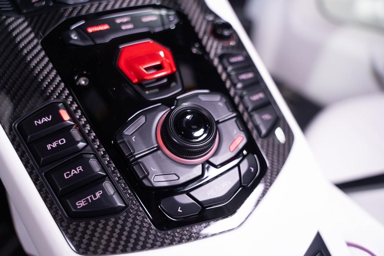 2020 Lamborghini Aventador SVJ Roadster Viola SE30 paint,painted "SVJ",Ad Personam interior,Sensonum audio,carbon galore & MORE Fort Lauderdale FL