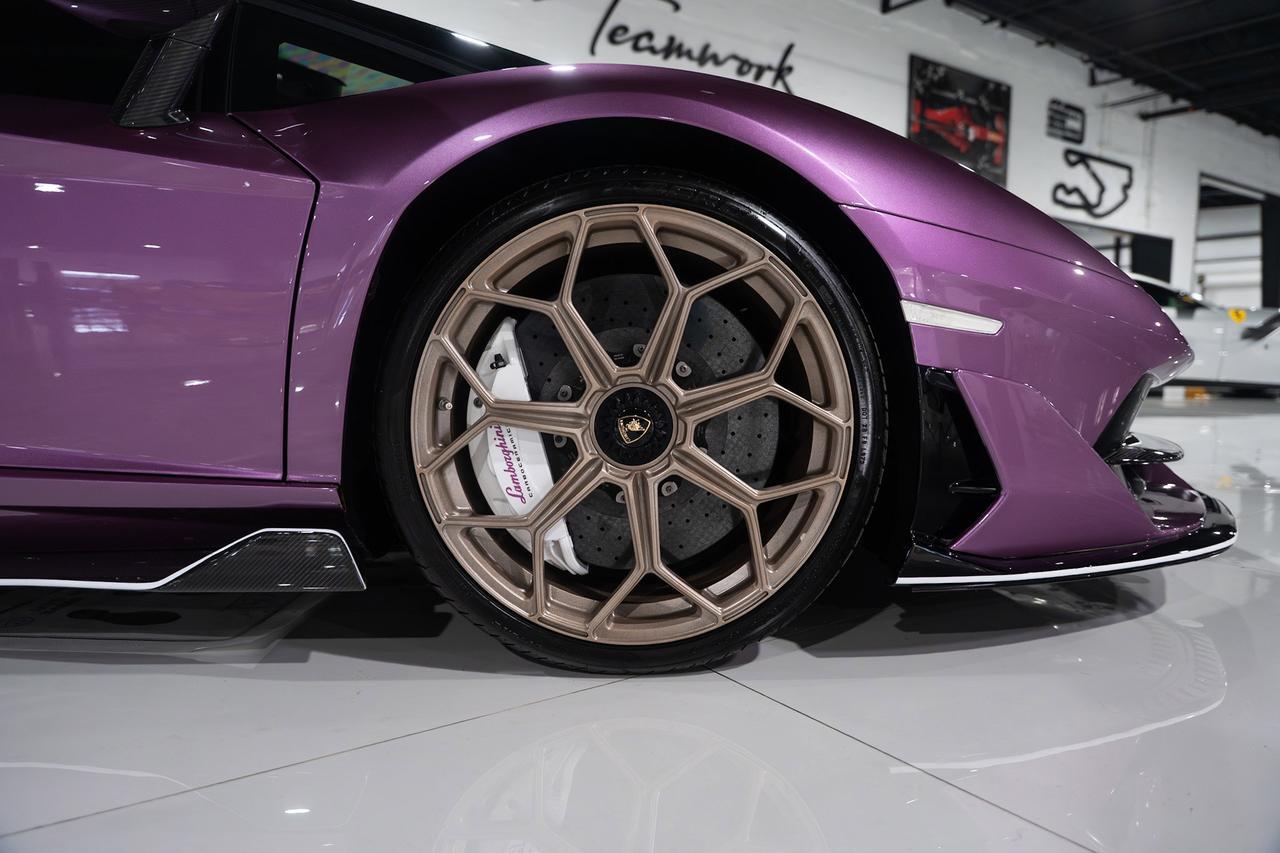 2020 Lamborghini Aventador SVJ Roadster Viola SE30 paint,painted "SVJ",Ad Personam interior,Sensonum audio,carbon galore & MORE Fort Lauderdale FL