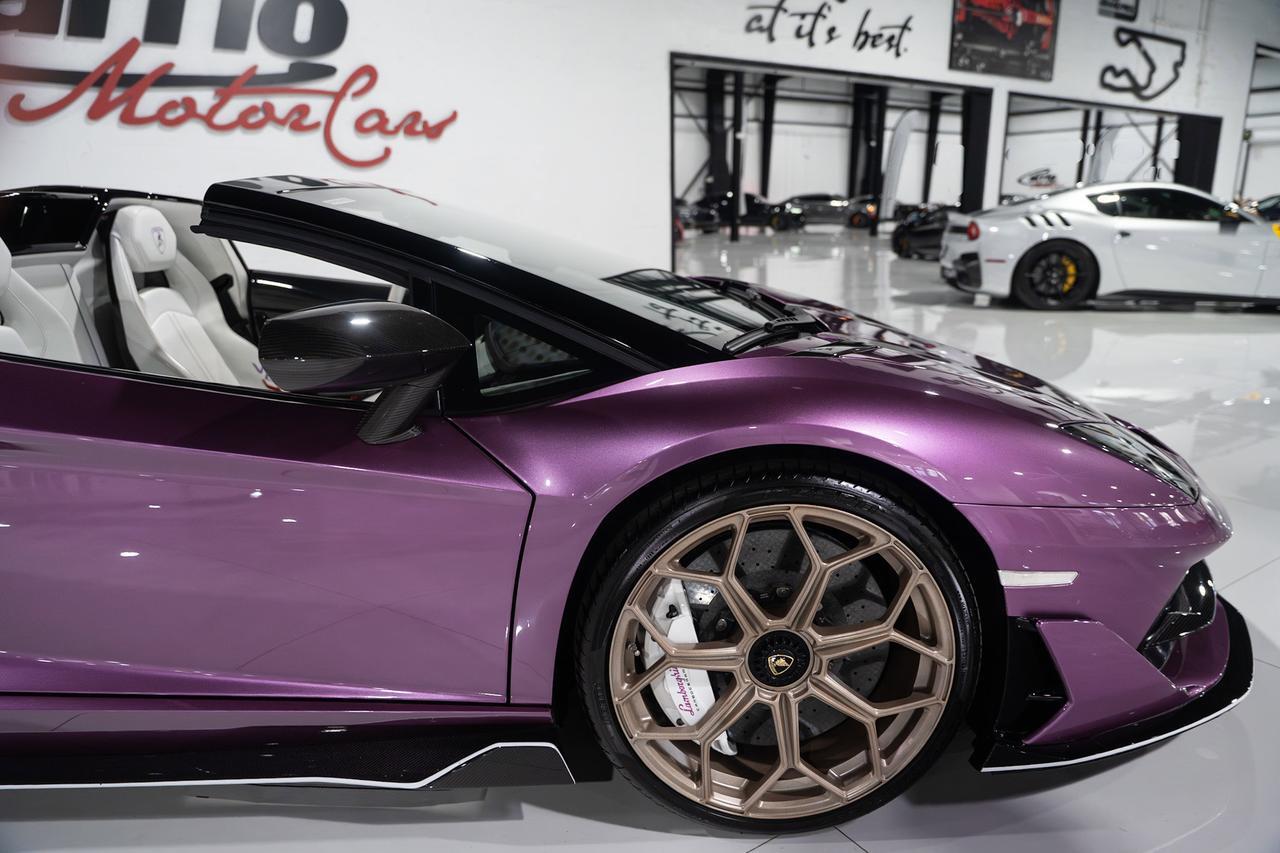 2020 Lamborghini Aventador SVJ Roadster Viola SE30 paint,painted "SVJ",Ad Personam interior,Sensonum audio,carbon galore & MORE Fort Lauderdale FL