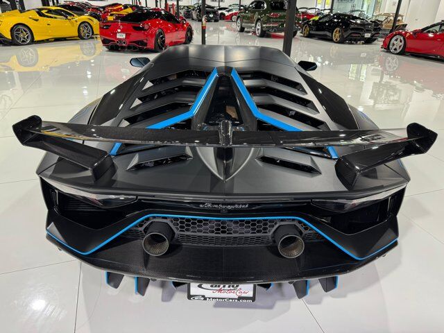 2020 Lamborghini Aventador SVJ comfort seats, Sensonum audio system, carbon galore AND MORE!! Fort Lauderdale FL