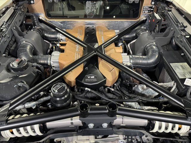 2020 Lamborghini Aventador SVJ comfort seats, Sensonum audio system, carbon galore AND MORE!! Fort Lauderdale FL