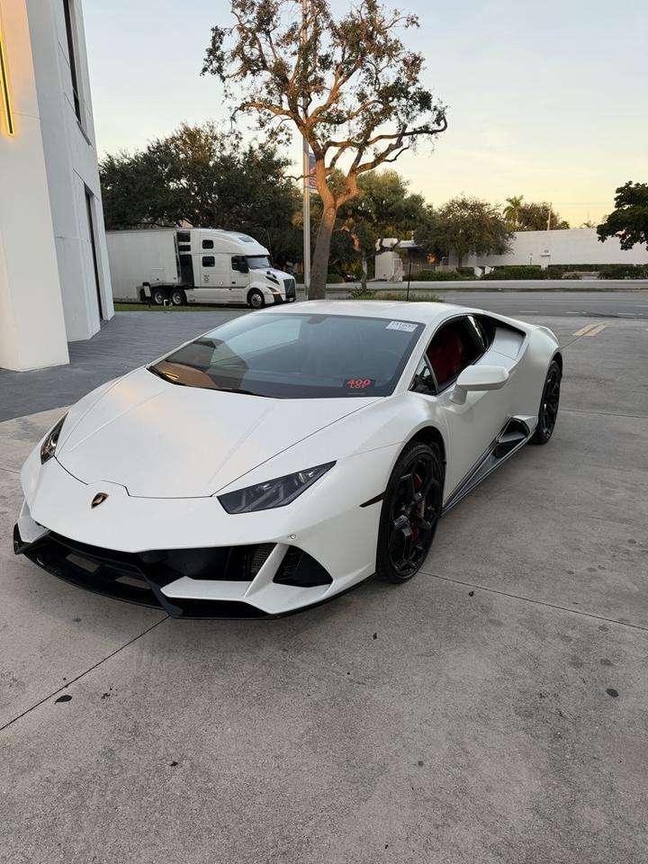2020 Lamborghini Huracan EVO