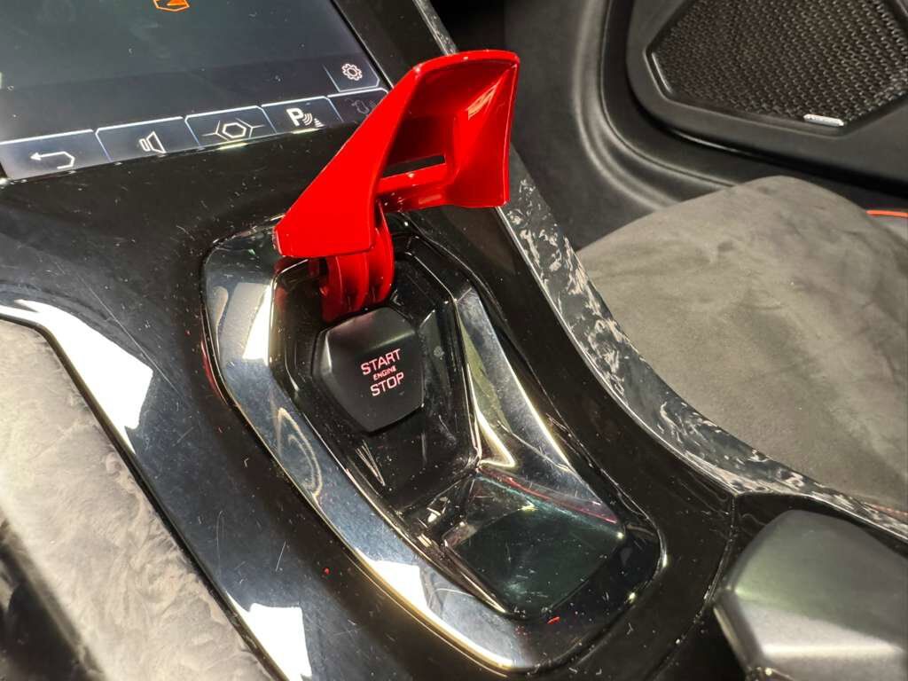 2020 Lamborghini Huracan EVO ALL-WHEEL DRIVE! forged carbon body kit, Sensonum audio system, interior forged carbon AND MORE!! Fort Lauderdale FL