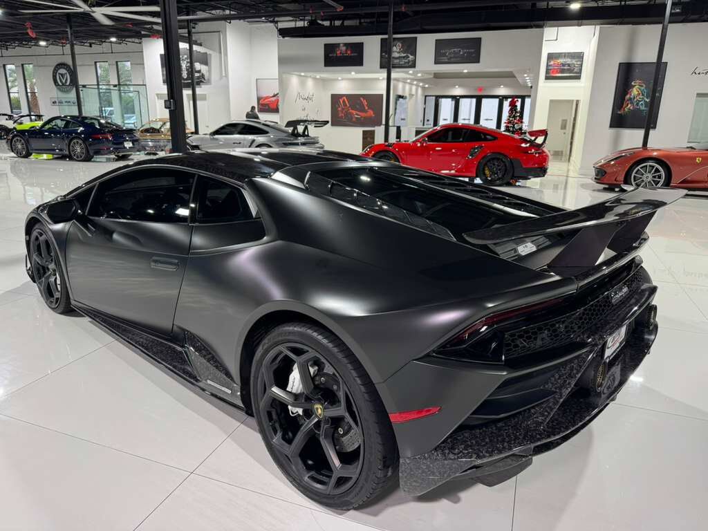 2020 Lamborghini Huracan EVO ALL-WHEEL DRIVE! forged carbon body kit, Sensonum audio system, interior forged carbon AND MORE!! Fort Lauderdale FL